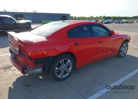 2014 Dodge Charger R/T из США, поврежденный, VIN 2C3CDXDT8EH335142